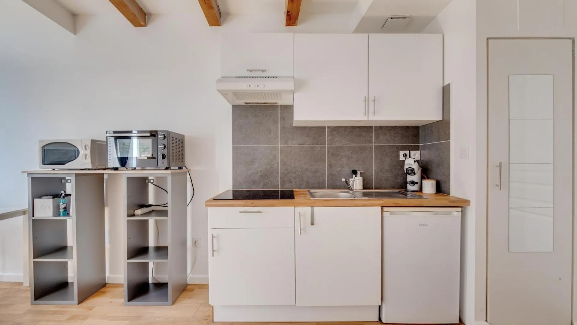 Wood Mood - Charmant Studio Central Toulouse 0*,  Frankrijk